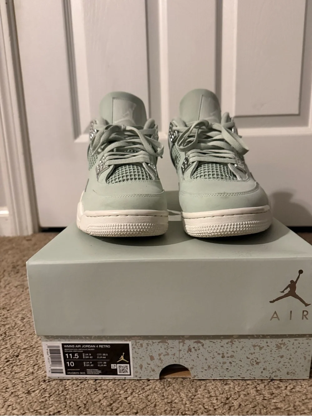 Air Jordan 4 “Seafoam Sail/Abundance